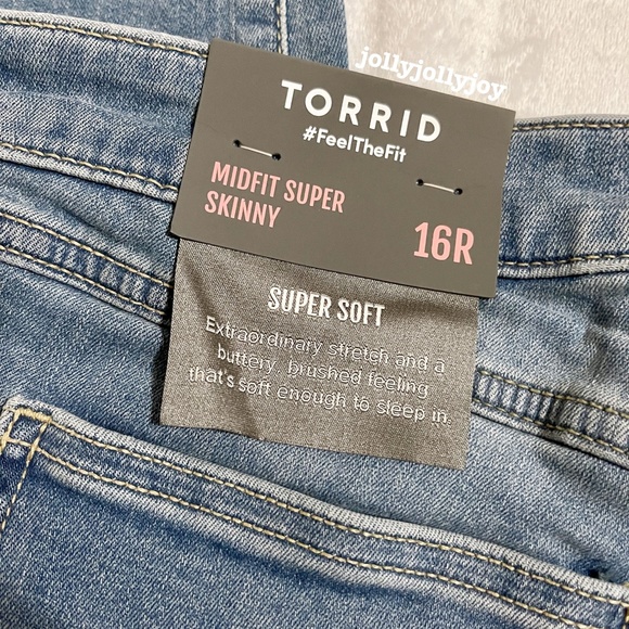 Torrid MidFit Super Skinny Light Wash Jean - Picture 6 of 10